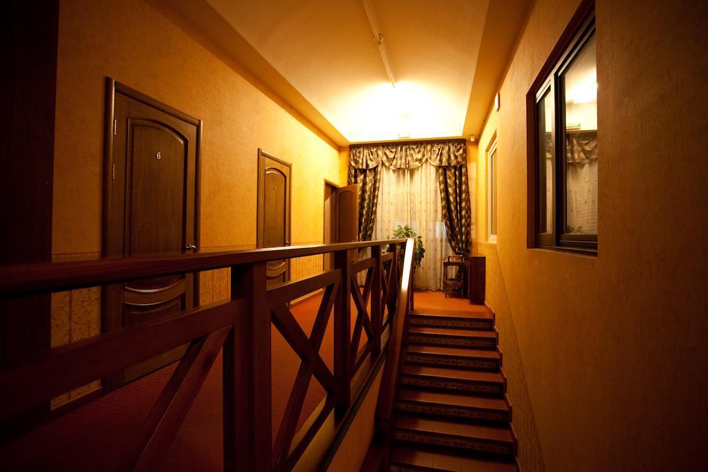 John Hughes Hotel Donetsk Ngoại thất bức ảnh